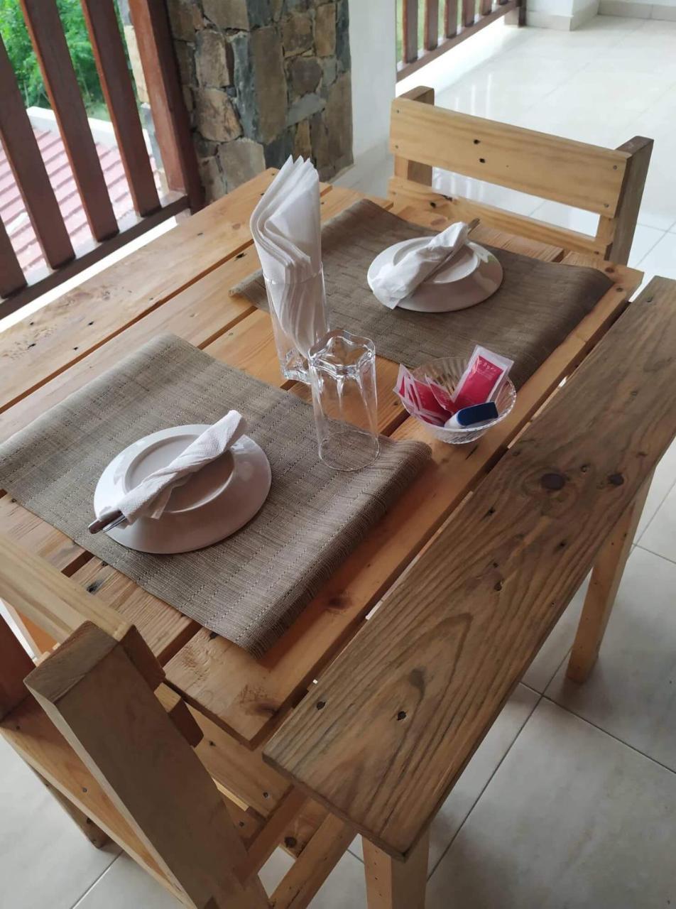 Domus Guesthouse Santana Ngoại thất bức ảnh