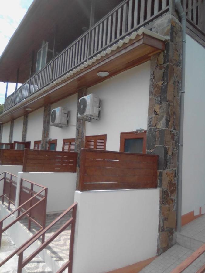 Domus Guesthouse Santana Ngoại thất bức ảnh
